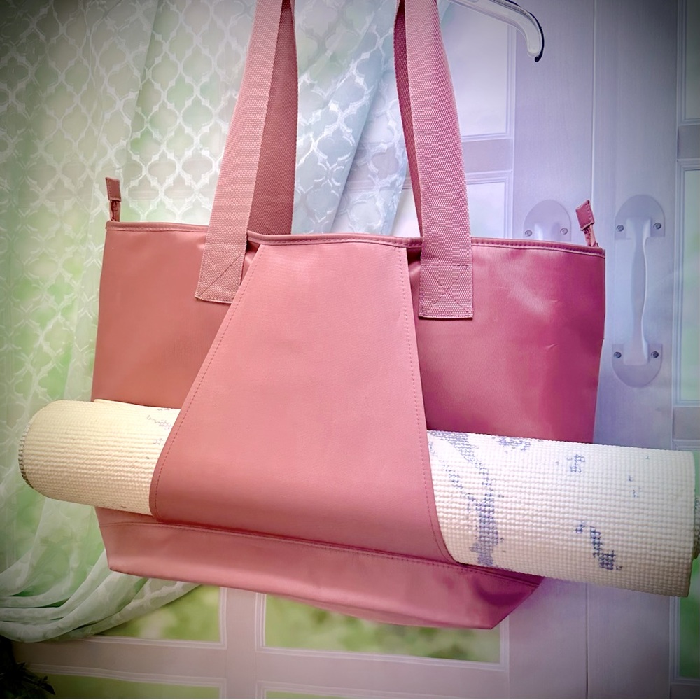 DSW Large pink Yoga TOTE